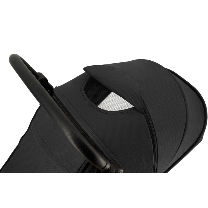 Sportovní kočárek MoMi CLARA černý 2024