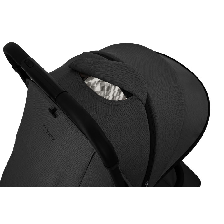 Sportovní kočárek MoMi ANDREA černý 2024